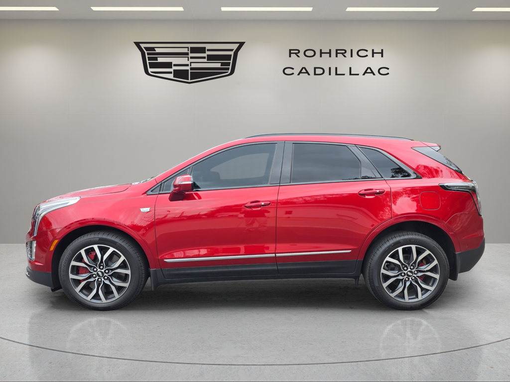 2025 Cadillac XT5 Sport's photo