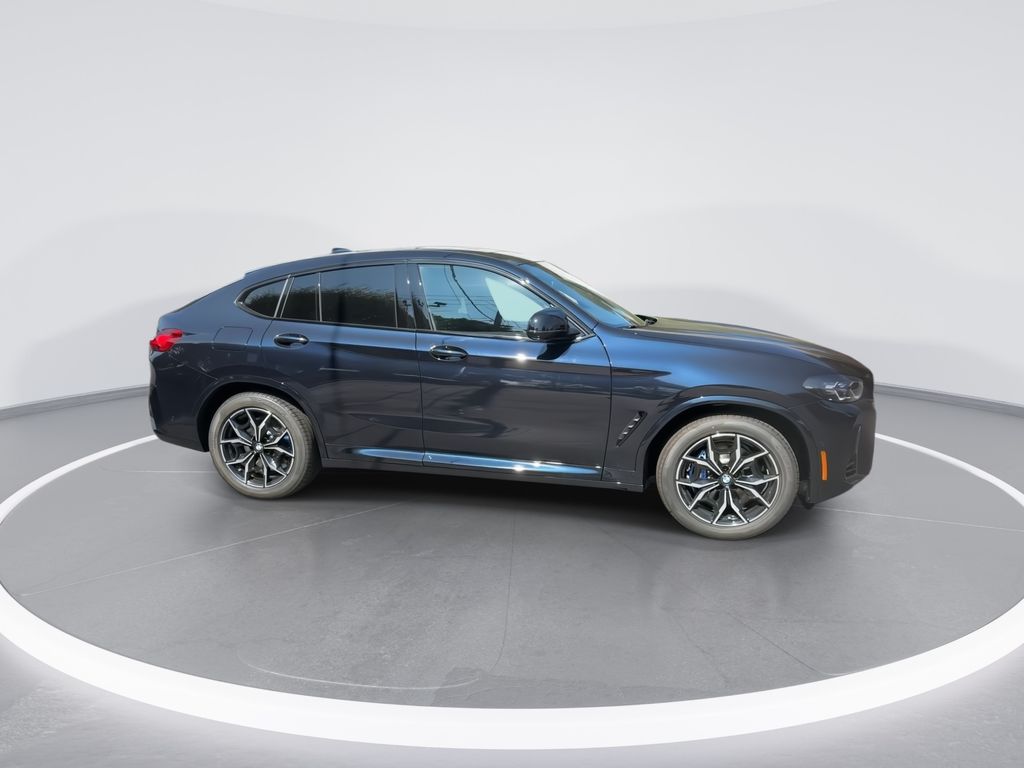 2025 BMW X4 M40i 2