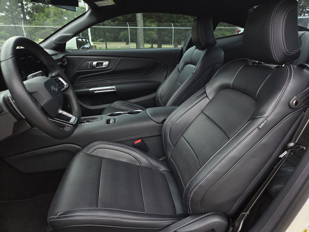 Used 2025 Ford Mustang Coupe