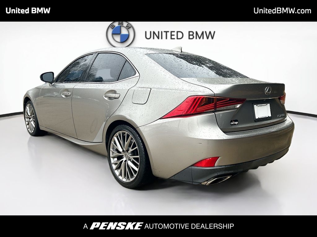 Thumbnail: 2017 Lexus IS - 16