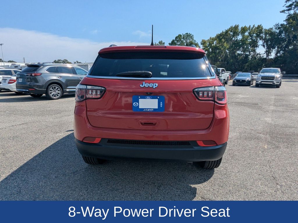 2020 Jeep Compass Latitude FWD