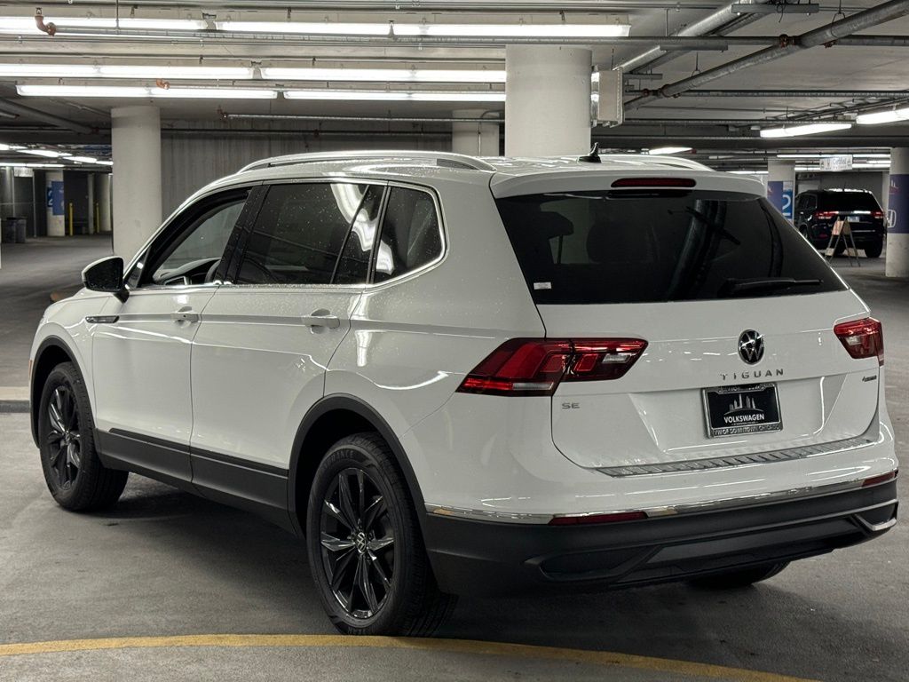 2024 Volkswagen Tiguan 2.0T SE 4