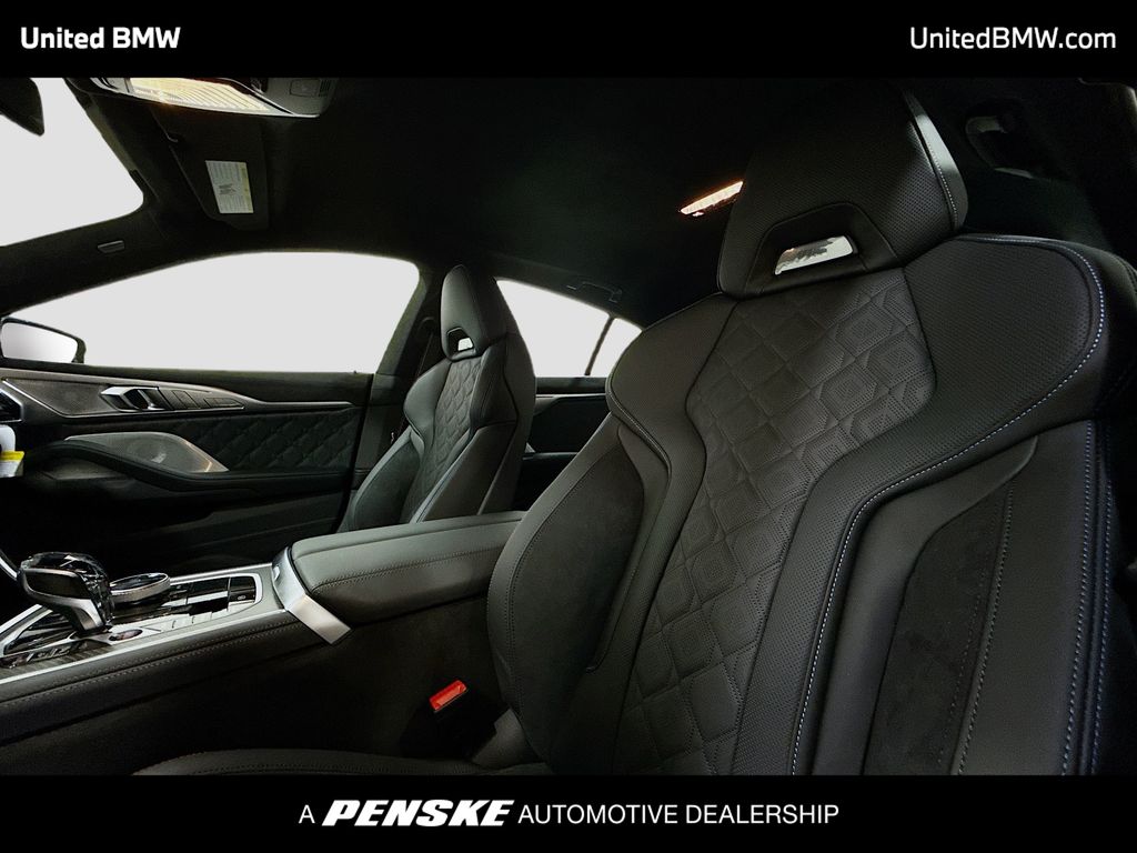 Thumbnail: 2026 BMW 8 Series - 5