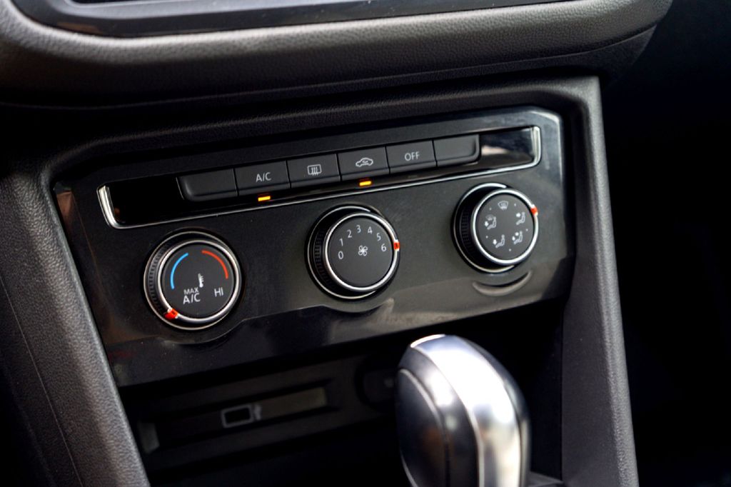 Used Car 2019 Volkswagen Tiguan  2.0t S For Sale Under $15,000 In Taylor, Texas