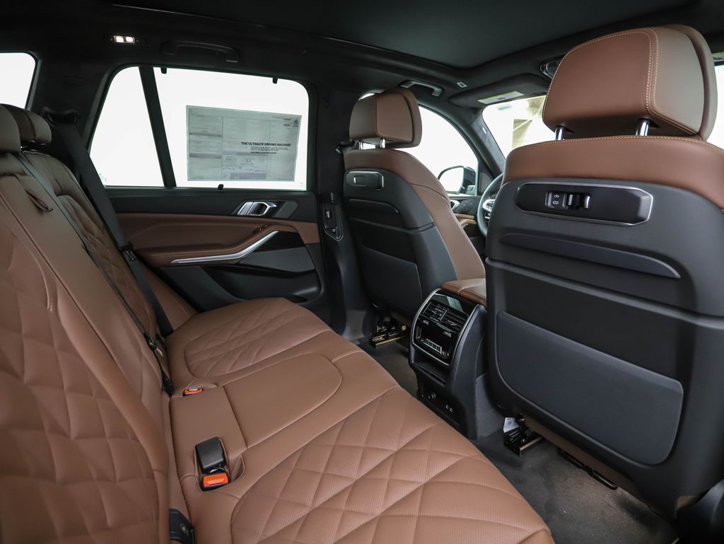 Thumbnail: 2026 BMW X5 - 26