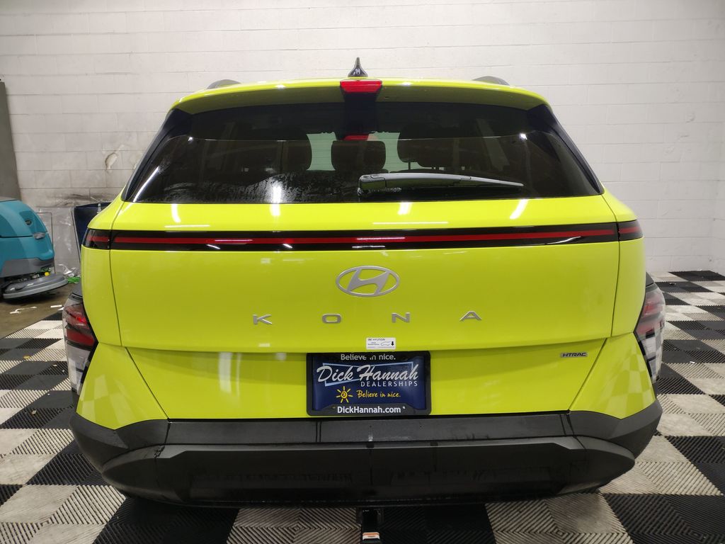 2025 Hyundai Kona SEL