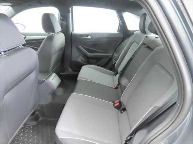 Thumbnail: 2026 Volkswagen Jetta - 19