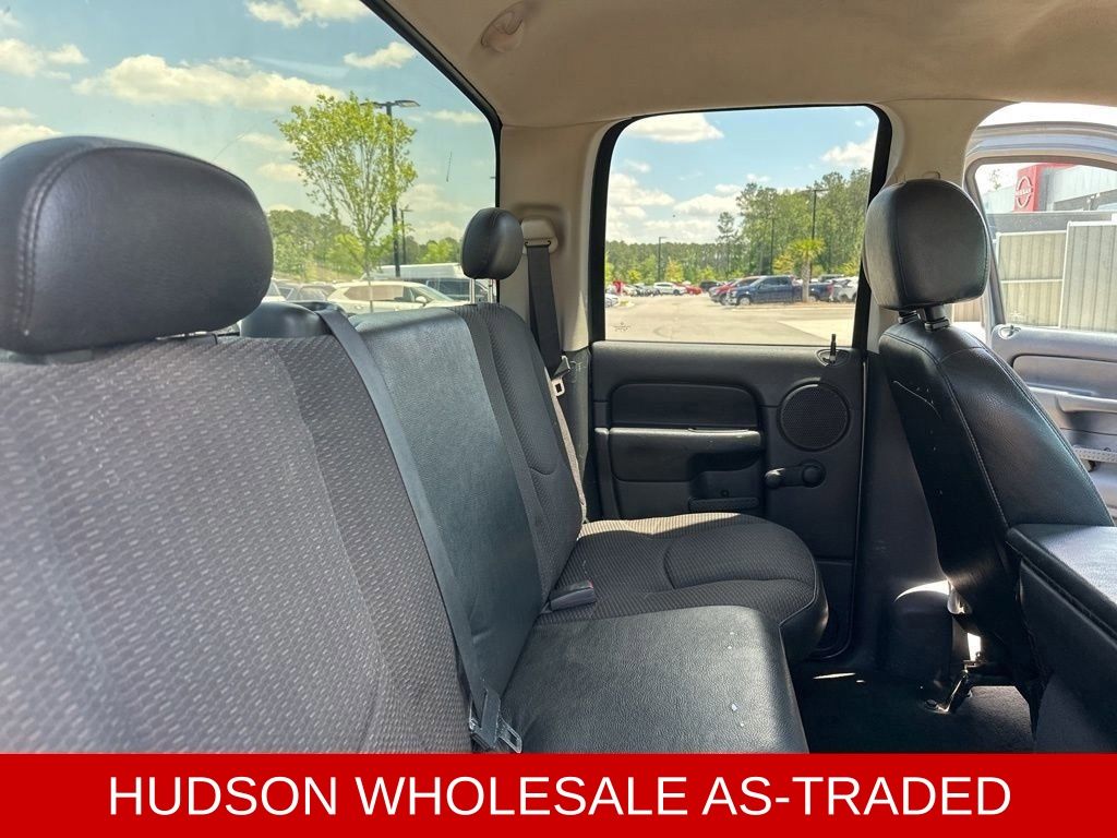 2005 Mineral Gray Metallic Clearcoat Dodge Ram 2500 ST RWD Truck