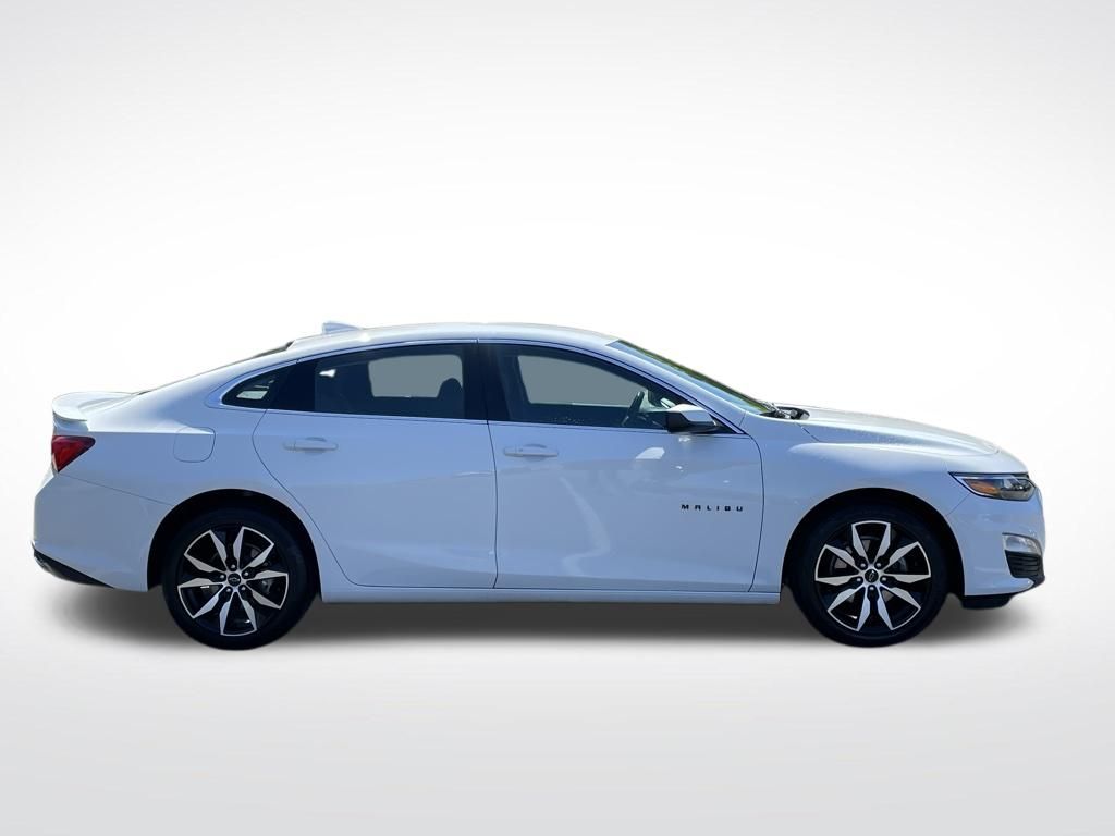Thumbnail: 2024 Chevrolet Malibu - 7