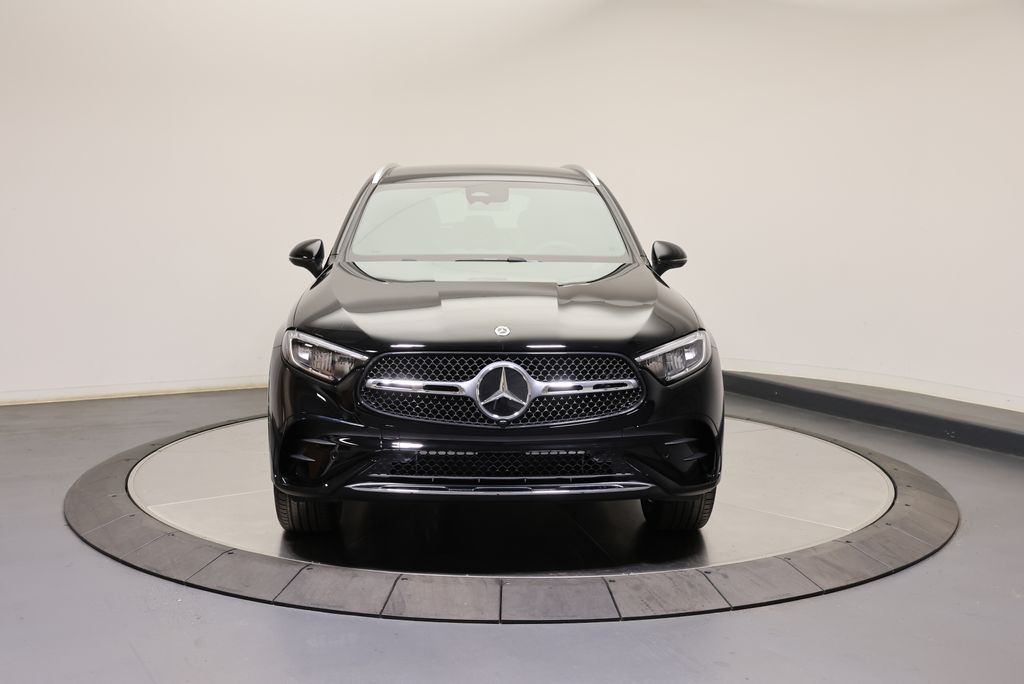 Thumbnail: 2026 Mercedes-Benz GLC - 2