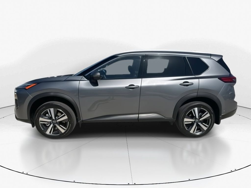 2025 Gun Metallic Nissan Rogue SL FWD SUV