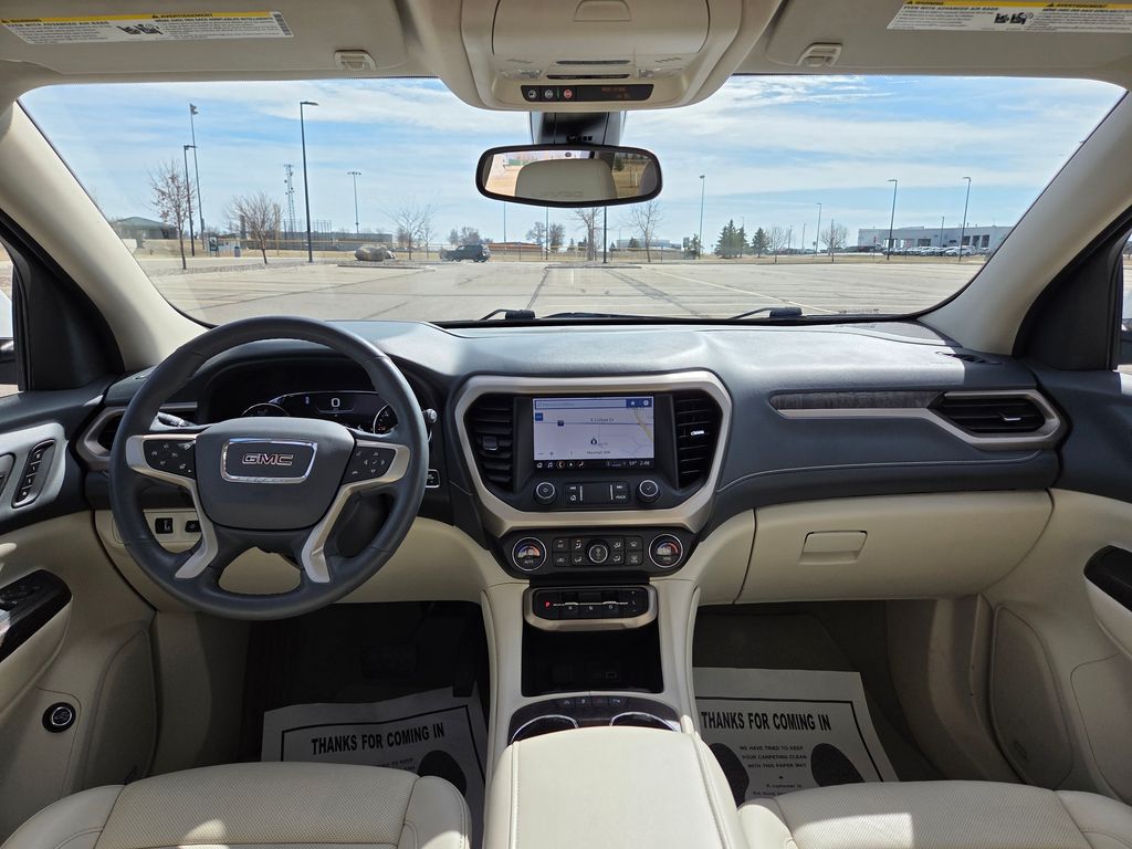 2023 GMC Acadia AWD Denali