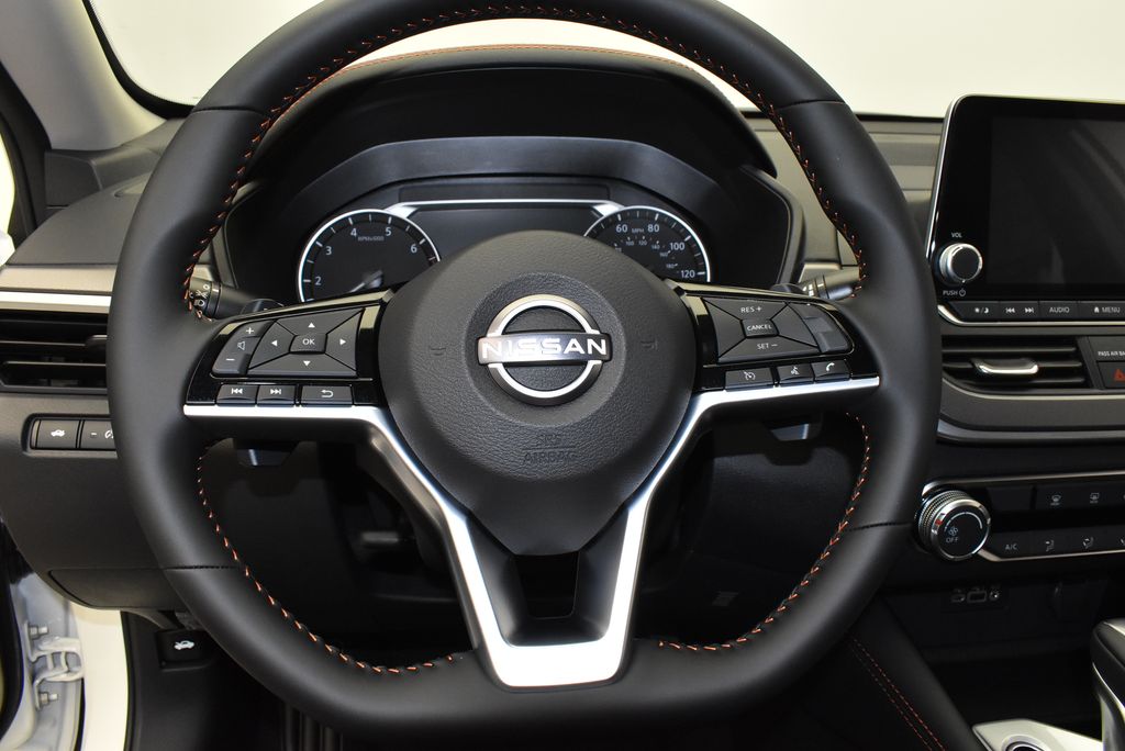 Thumbnail: 2025 Nissan Altima - 18