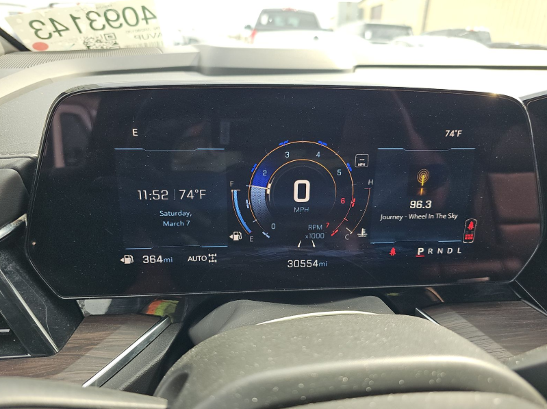 View vehicle photo 6