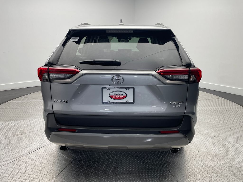 Thumbnail: 2025 Toyota RAV4 - 6