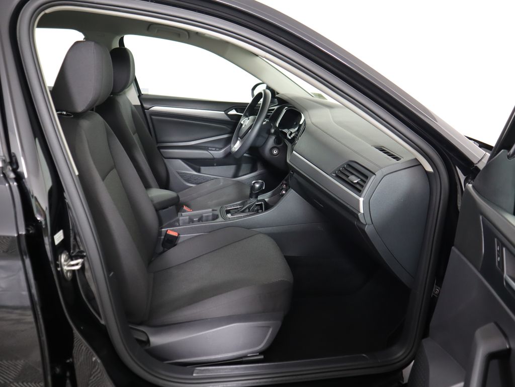 Thumbnail: 2019 Volkswagen Jetta - 20