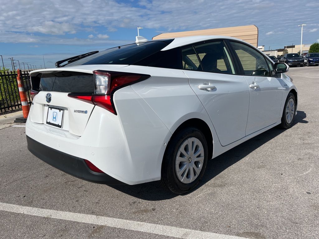 Thumbnail: 2021 Toyota Prius - 4