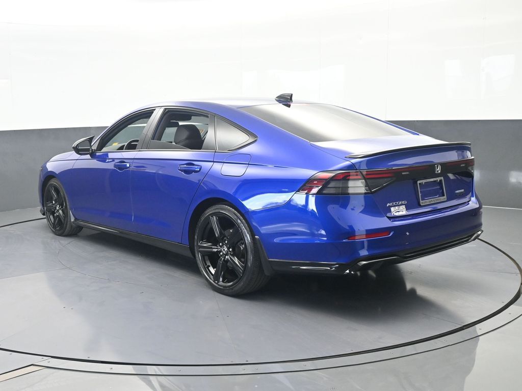 Used 2024 Pearl Honda Sport-L image 4