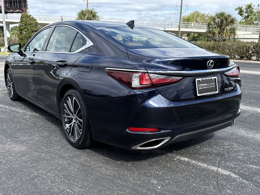 Thumbnail: 2025 Lexus ES - 10