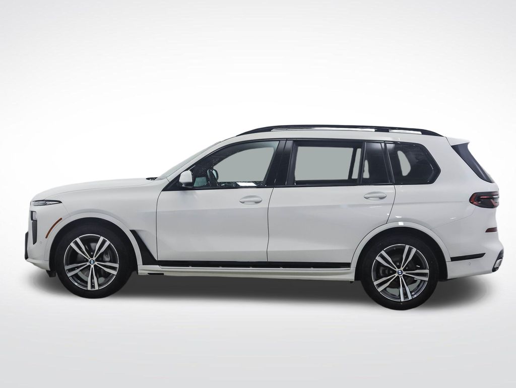 Thumbnail: 2026 BMW X7 - 2