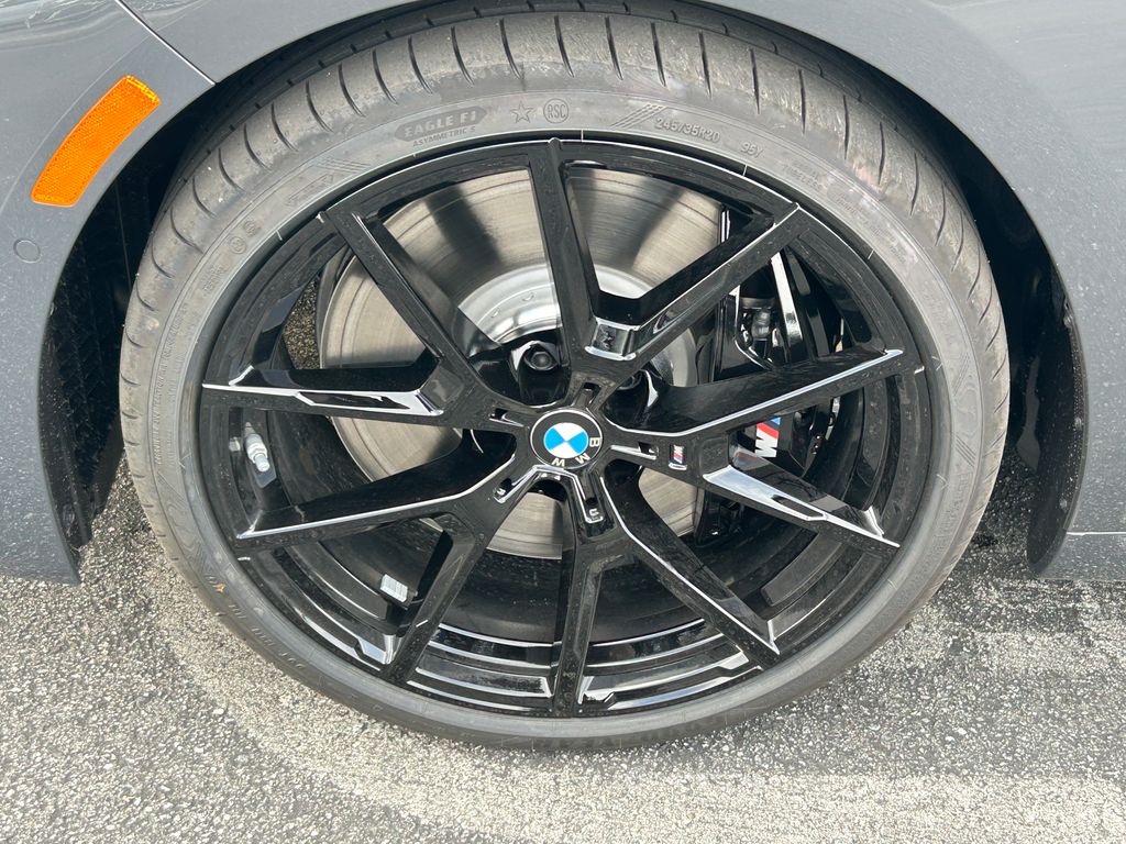 Thumbnail: 2026 BMW 8 Series - 9