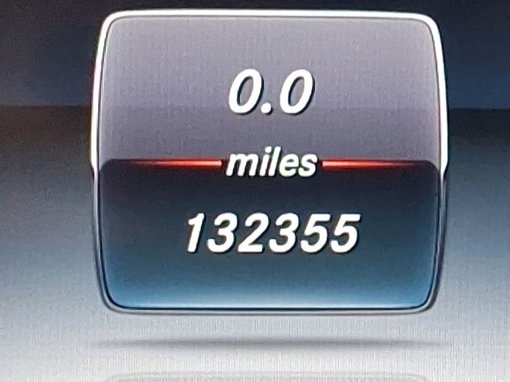 Thumbnail: 2017 Mercedes-Benz GLC - 21