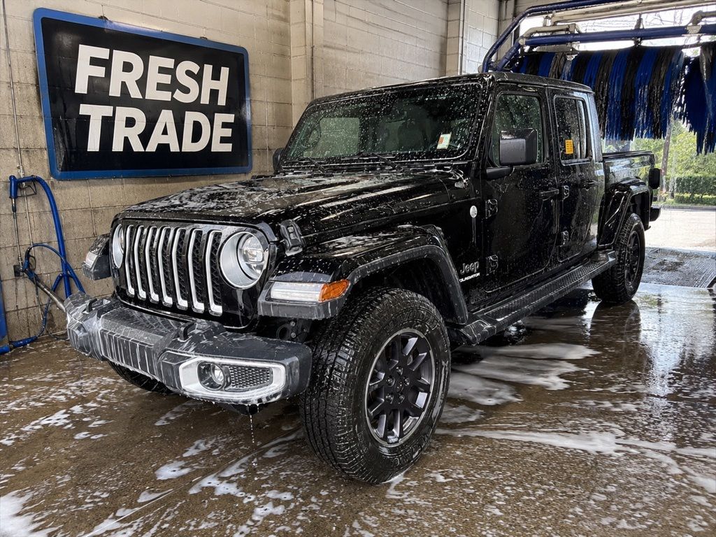 2020 Jeep Gladiator Overland's photo
