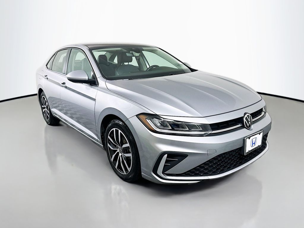 Thumbnail: 2025 Volkswagen Jetta - 3