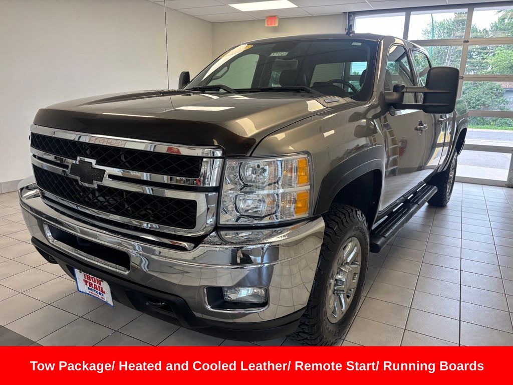  2013 Chevrolet Silverado 2500HD LTZ Crew Cab 4WD   