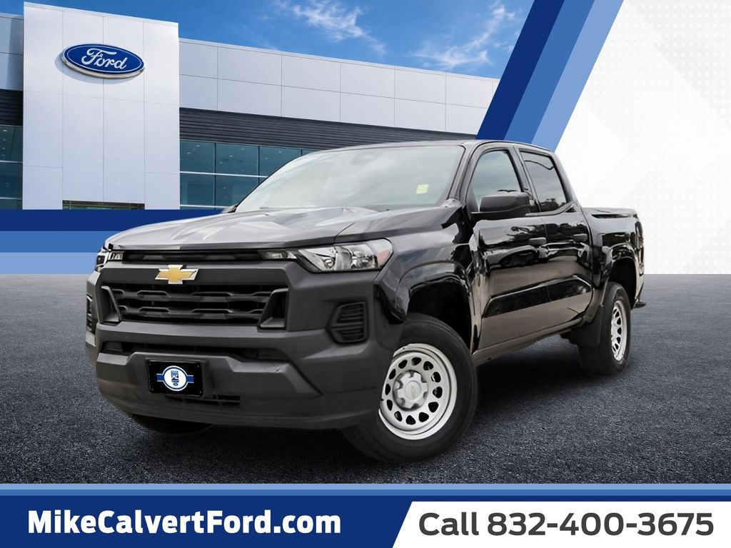 Black 2025 Chevrolet Colorado Pickup Truck 4X2 8-Speed Automatic