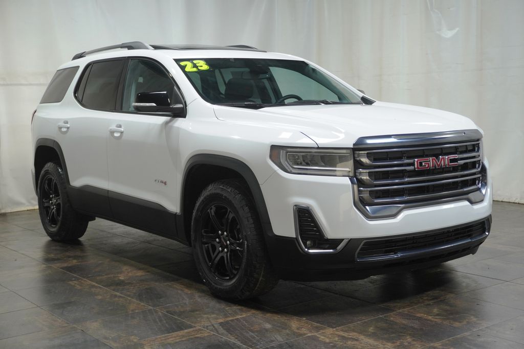 2023 GMC Acadia AT4 AWD