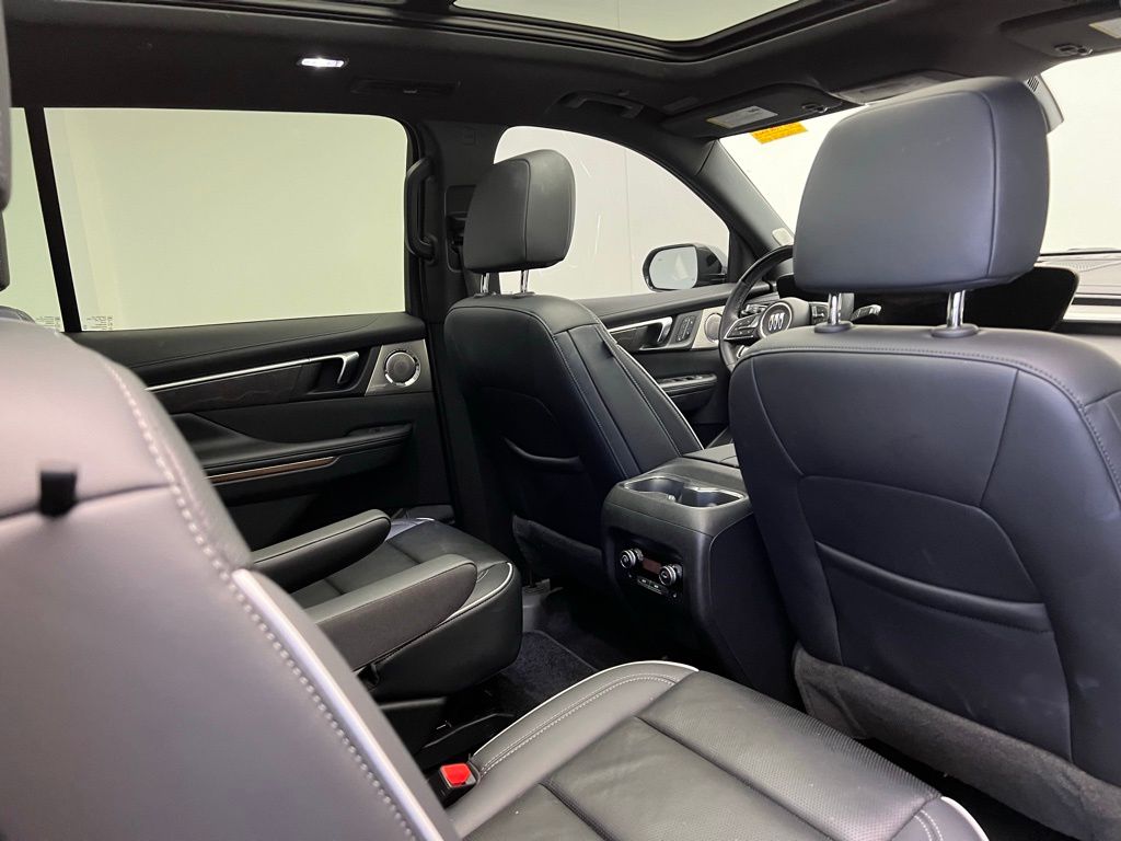 Thumbnail: 2025 Buick Enclave - 8