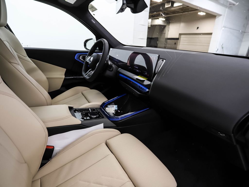 Thumbnail: 2026 BMW X3 - 31
