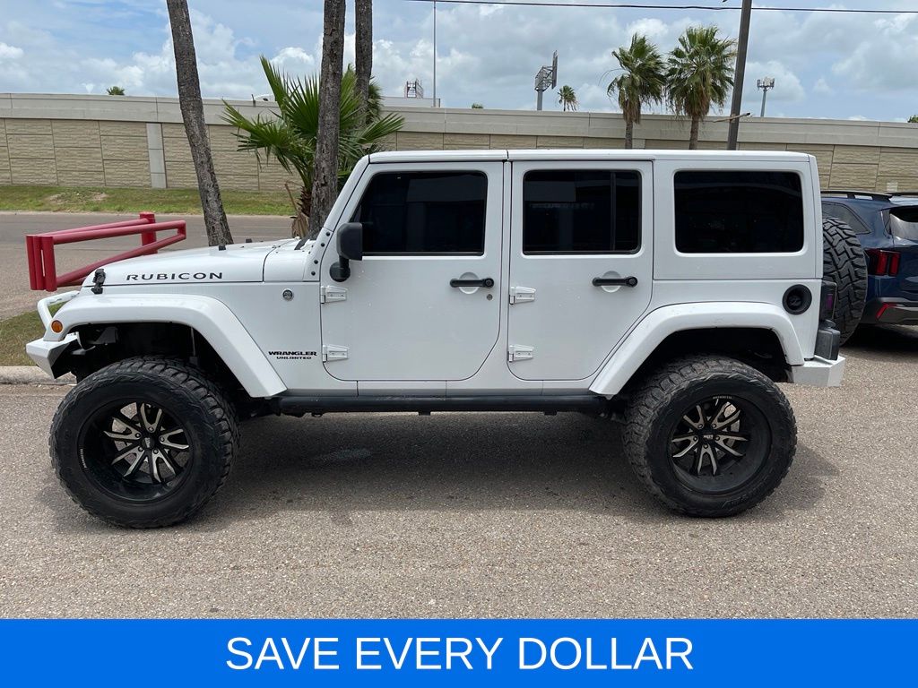 Used 2016 White/off-white Jeep Unlimited Rubicon image 3