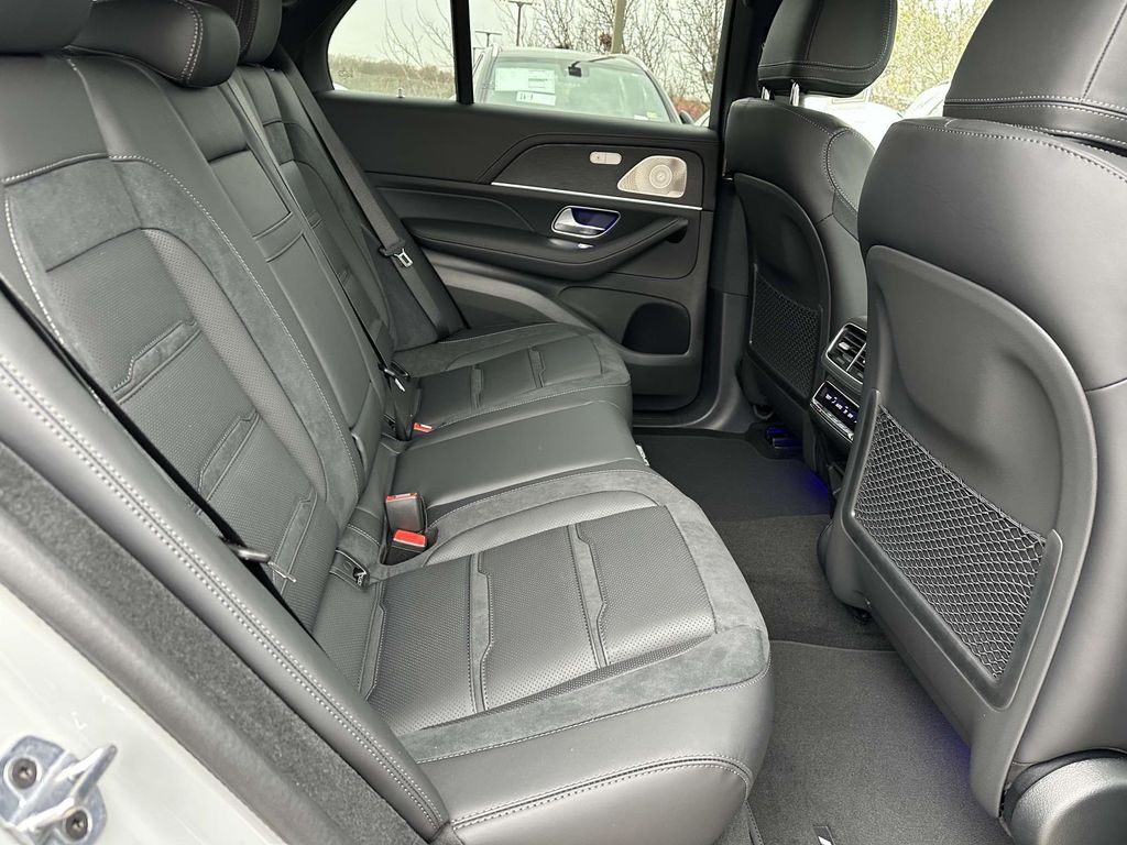 2025 Mercedes-Benz GLE 53 AMG 15