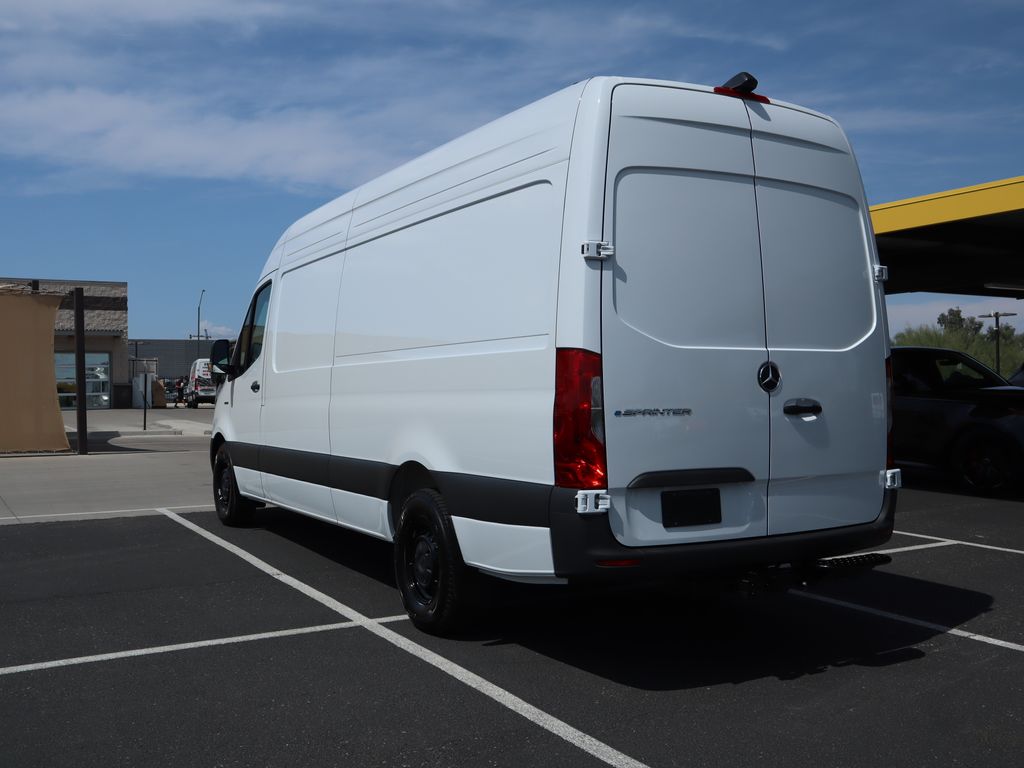 2024 Mercedes-Benz Sprinter 2500 7