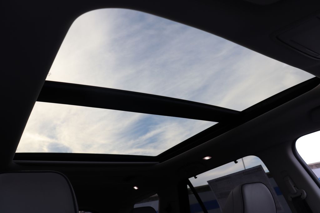 2025 Honda Pilot Elite 29