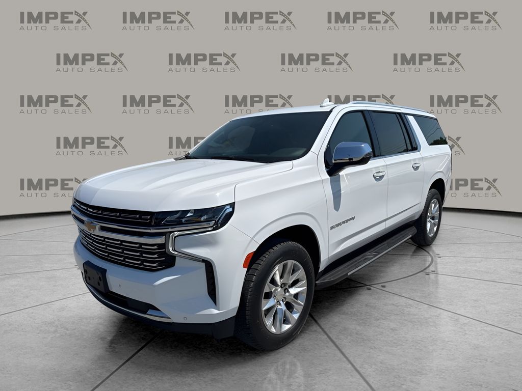 2023 Chevrolet Suburban 4WD 1500 Premier's photo
