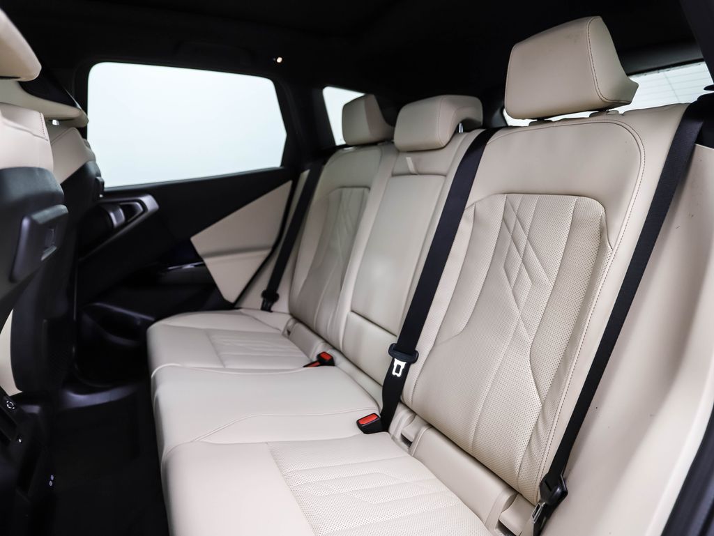 Thumbnail: 2026 BMW X3 - 22