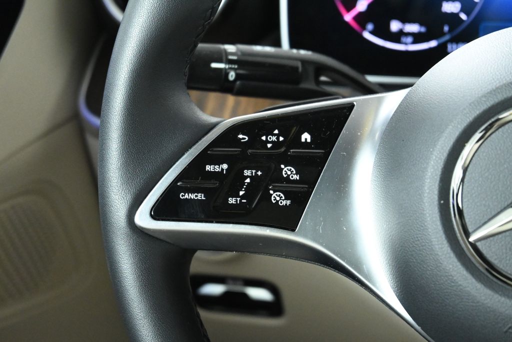 Thumbnail: 2025 Mercedes-Benz C-Class - 16