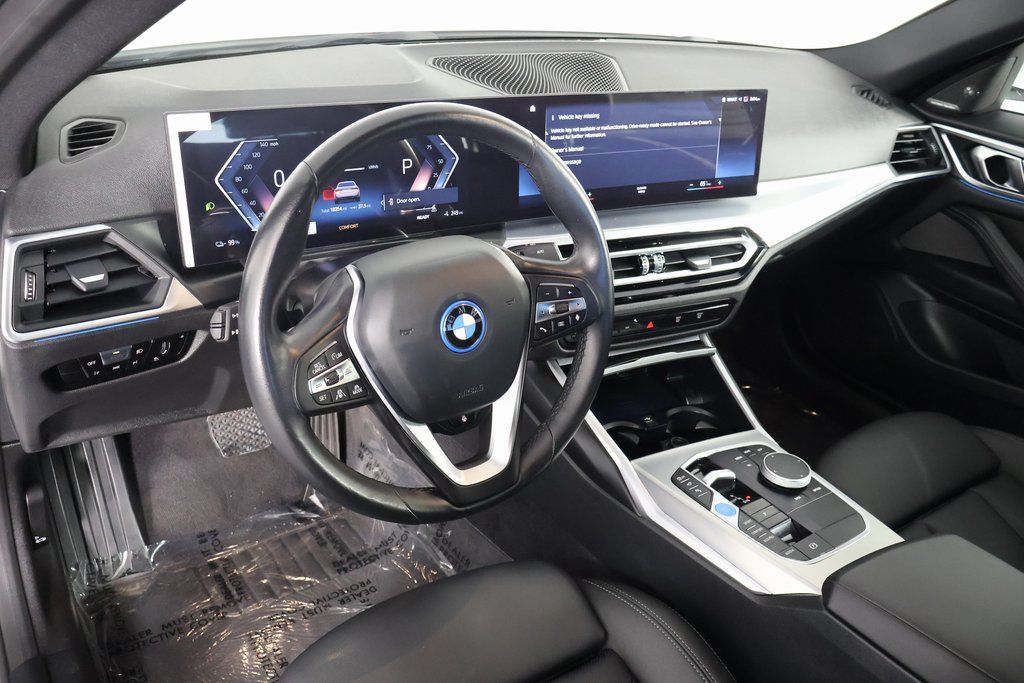 Thumbnail: 2023 BMW i4 - 7