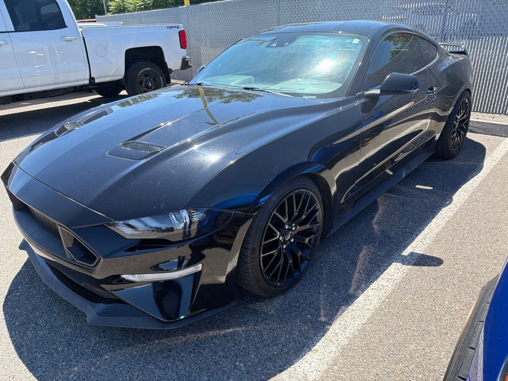 2018 Ford Mustang GT Premium Coupe RWD