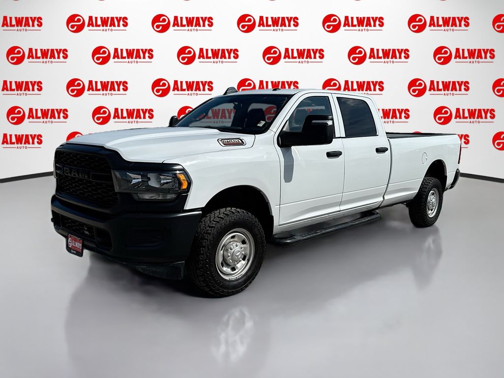 2023 RAM 2500 Tradesman 4X4 Crew Cab LWB's photo