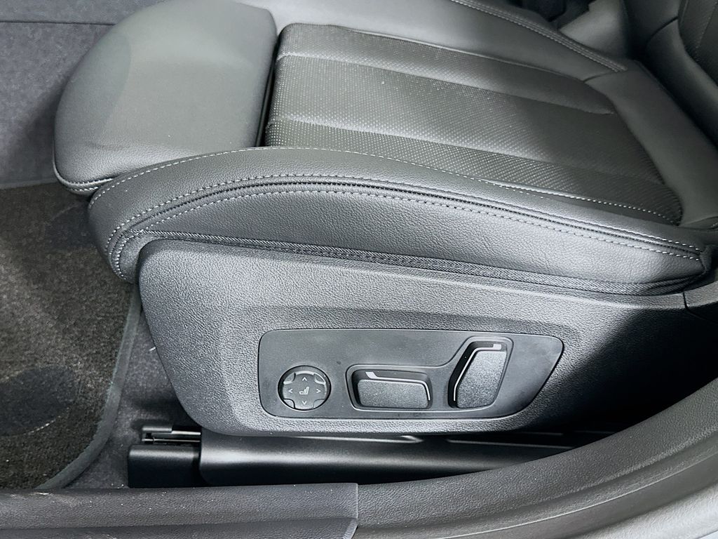 2024 BMW i4 eDrive35 21