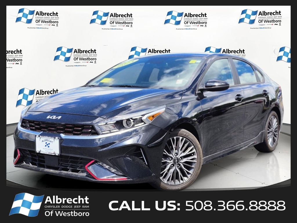 Aurora Black Pearl 2023 Kia Forte Sedan Front-Wheel Drive Continuously Variable Transmission