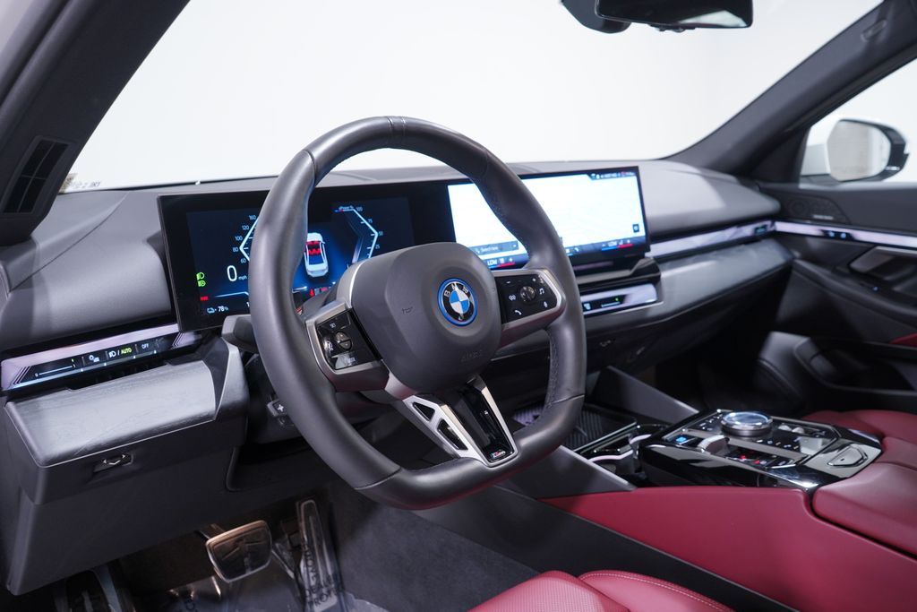 2024 BMW i5 eDrive40 6