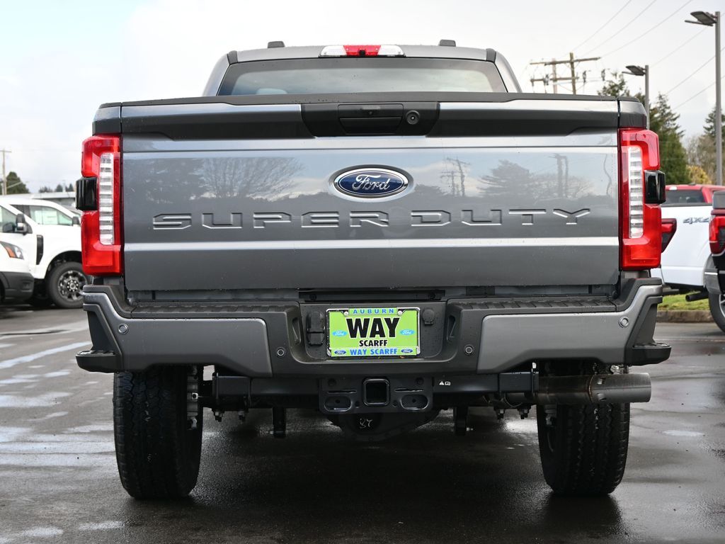 2025 Ford F-350 Super Duty XL