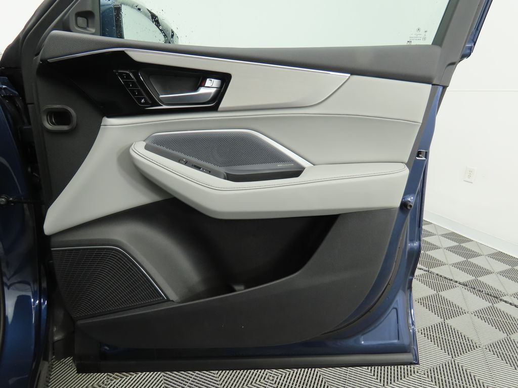 2025 Acura MDX Technology 27