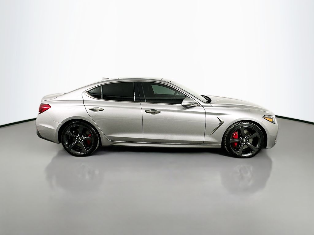 Thumbnail: 2020 Genesis G70 - 4