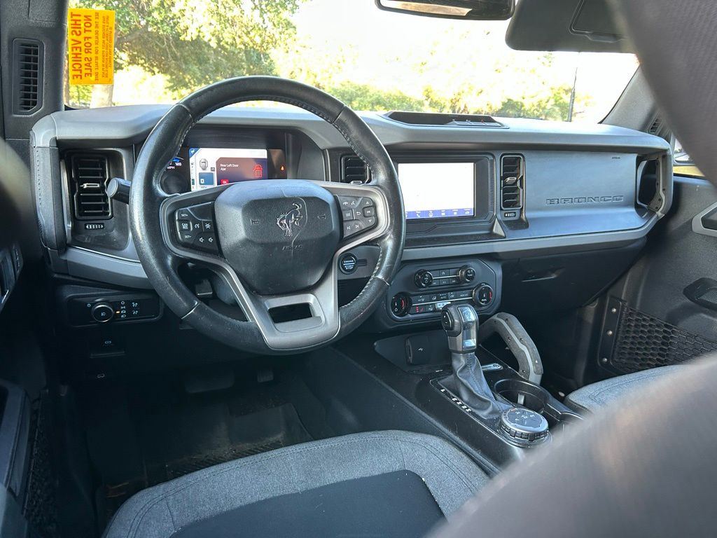 Thumbnail: 2022 Ford Bronco - 12